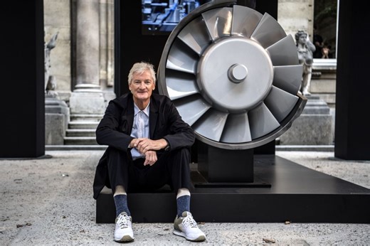 James Dyson Vacuumed Up An $18 Billion Fortune And Is The Richest Person In England Thanks To His Incredible Gadgets | Celebrity Net Worth