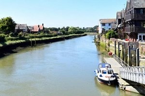 Council agrees to encourage extra protection for rivers subject to sewage pollution and fly-tipping