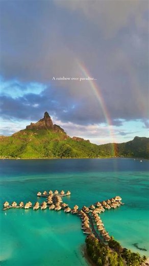 🏨波拉波拉威斯汀Spa度假村🌿The Westin Bora Bora Resort & Spa🌟岛上最新的豪华度假胜地⛱️拥有波拉波拉岛最大的游泳池和令人惊叹的日落酒吧OA🌅可欣赏到奥特马努山（Mount Otemanu）的标志性景观⛰️ #大溪地 #大溪地威斯汀 #波拉波拉威斯汀 #波拉波拉岛 #超级美的海边度假酒店