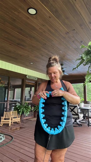 Infinity Hoop Pawpaw Move: Glamaw Hoop Routine