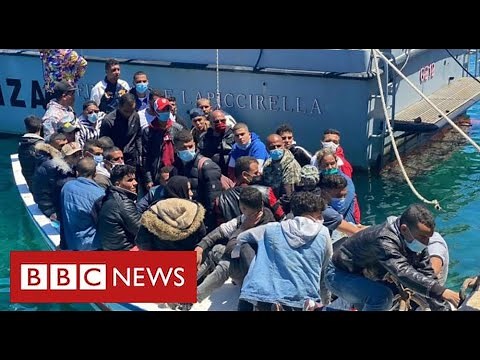 Italy warns of new migrant surge with “tens of thousands” planning to cross from Libya - BBC News