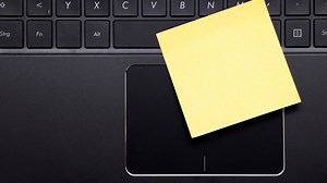 Create and Sync Sticky Notes in Windows 10 and Windows 11