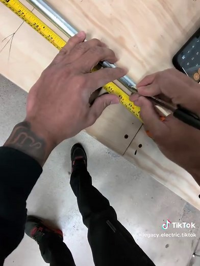 Mastering the 3-Point Saddle Bending Technique