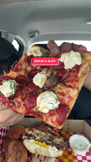 Smash & Slice @smashandslice #pizza #burger #mukbangeatingshow #foodie #foodtiktok