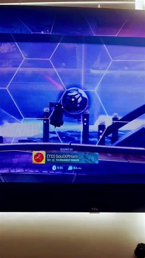 Ceiling musty corner read🧨