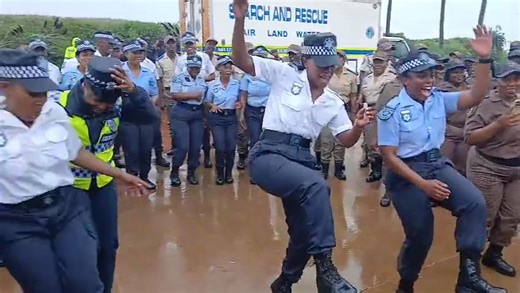 347K views · 6.1K reactions | Police officers in high spirits on the Durban Promenade. Ahead of Premier Thami Ntuli and Commissioner Nhlanhla Mkhwanazi’s unveiling of new crime prevention strategies today. #Durban #SAPS #CrimePrevention #SouthAfrica #GoodVibes #IndependentNews Video: Doctor Ngcobo/Independent Newspapers | Daily News | Facebook