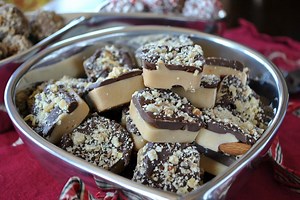 56K views · 1.1K reactions | Homemade English Toffee. Everyone should...