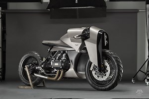 Ny motorcykel från Death Machines of London. Började sitt liv som en gammal Honda Gold Wing.