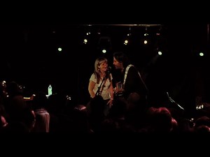 KIP WINGER - Miles Away (Live)