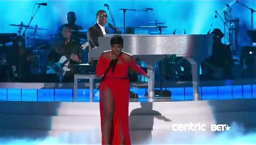 Fantasia at Soul Train Awards