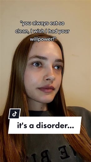 Lillian - Model & Nutritionist on TikTok