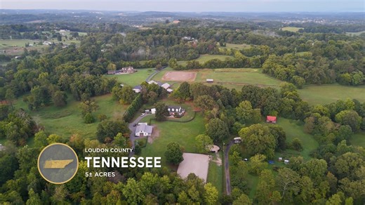 // NEW LISTING // A luxury, 5± acre horse farm in Loudon County! This place is truly manicured and kept up as good as any. If you're looking for a move in ready location with your horses, look no further! Key Details: - Newly renovated 4BR, 2 full bath, 2 half bath home built 1999 - 48x36 insulated 3-stall barn with automatic waterers, tack room, full bath, hay loft - 150x75 riding arena with aggregate base and 50ft round pen with 6ft fence - Separate 25x30 garage built 2023 with 12ft ceilings a