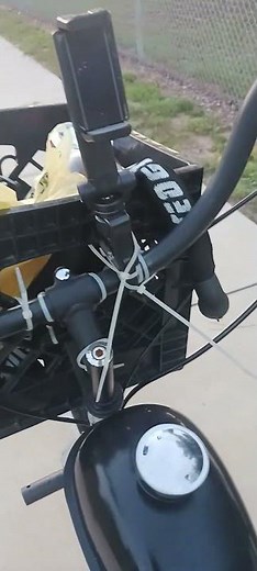 2 stroke huffy beach cruiser motorized bicycle 🚲 ‪@Jarrod_D‬