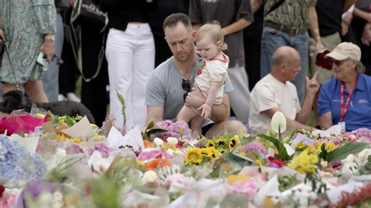 ISIS praises Bondi Beach shooters as 'heroes,' issues stark warning to the West