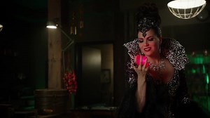 ABC presents Once Upon A Time_ Comic-Con Teaser_Regina