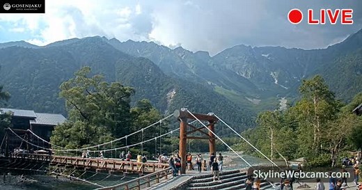 【LIVE】 实况摄像头 上高地 - 河童桥 | SkylineWebcams