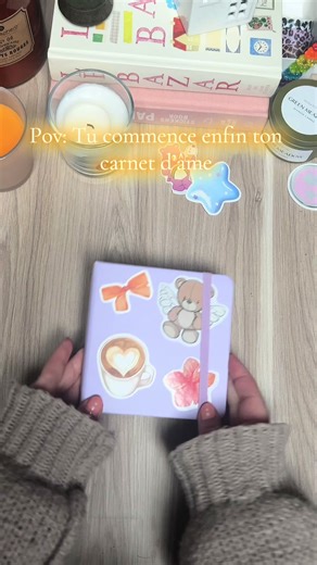 J’ai enfin commencé mon nouveau carnet j’étais tellement impatiente ⭐️ Je suis vraiment tombé love du livre « mon carnet d’âme » de @Mon carnet d'âme 📒 et si vous êtes intéressé j’ai un code promo pour vous qui vous permettra d’avoir 10% de remise sur votre commande avec le code « LESPAGESDERACHEL10 » #fyp #scrapbooking #scrapbookjournal