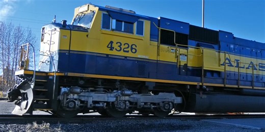 Alaska Railroad leaders: no LNG pipeline investment until developers commit to project