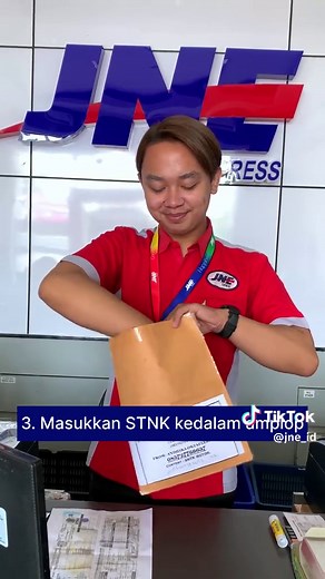 Tutorial mempermudah hidup.. Nih, ada step by step kirim STNK lewat JNE! Share dan save videonya biar gak kelupaaan ya, #TemanJNE~ #JNE #ConnectingHappiness #JNE33Tahun #JNE33Gasss #GasssTerusSemangatnya