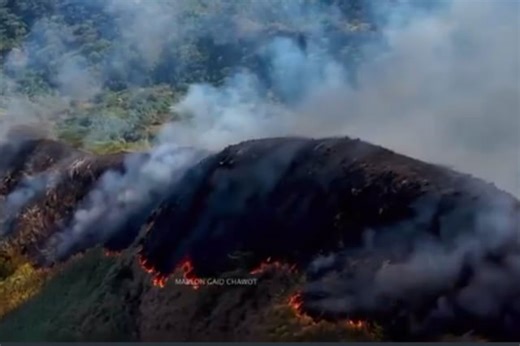 Grass fire hits Mount Batulao in Balayan, Batangas