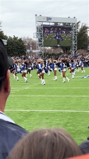 Dallas Cowboy Cheerleaders Shine in Texas Visit
