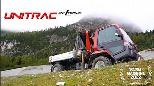 Unser Unitrac 122 LDrive geht für den #publikumspreis "Audience Choice Award bei #farmmachine2022 (ehemals #machineoftheyear) powered by @agrarheute ins Rennen Wir freuens uns über eure Stimmen (Link dazu in den Kommentaren) #agrartechnik #agrarheute #unitrac #transporter #stufenlos #4radlenkung #steilhang #landwirtschaft #tyrol #kundl #austria #alpine #bergland | Lindner