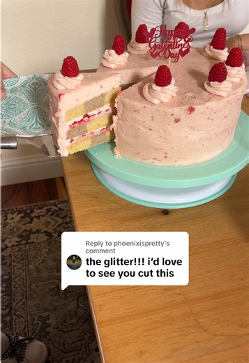 Replying to @phoenixispretty strawberry lemon cake with raspberry filling 🍰