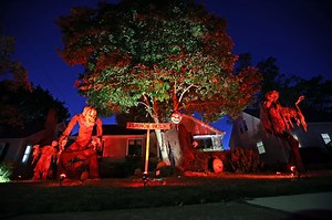 Over-the-top Halloween displays in Northeast Ohio (photos)