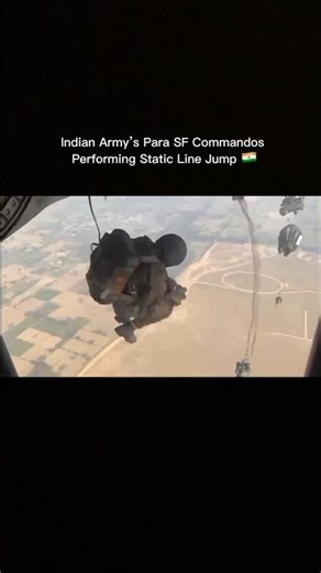 Indian Army’s Para SF Commandos Static Line Jump #youtubeshorts #indianarmy #army #indian #india