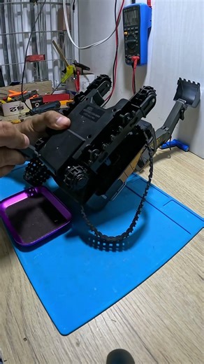 Desarmado de excavadora a control remoto rc excavator remote control repair falla