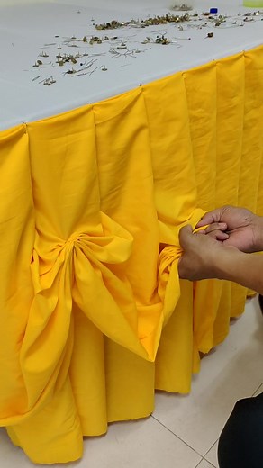 SINGLE PLEATS WITH BUTTERFLY DESIGN TABLE SKIRTING TUTORIAL #tableskirting #tutorial