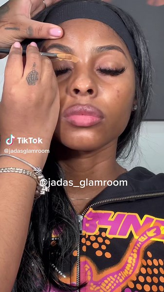 Jada Allen's Signature Beat Makeup Tutorial