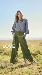 Meet the pants everyone’s talking about—now in a fresh new hue. The High Flying Wide Leg Pants from boho bird blend structured tailoring with everyday comfort. A flattering pleated waist, wide-leg cut, and smart button detail make these a go-to for polished winter dressing. Sizes 8–22, styled here with the Level Up Cropped Cable Cardi. 🛍️ Shop the pants here https://www.birdsnest.com.au/brands/boho-bird/high-flying-wide-leg-pants-boho-1753#Pine | Birdsnest