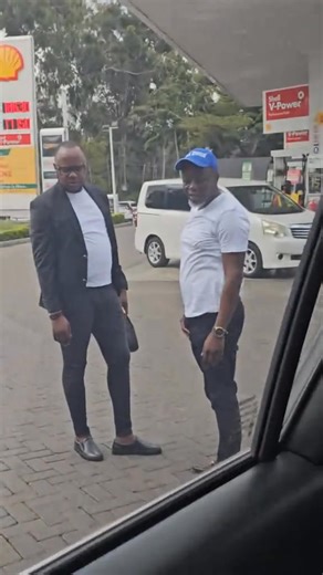 Philip Aroko | Bill Clinton