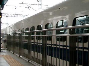 ３００系 （１６両編成） こだま７２７号 博多行き 【博多駅・回送】