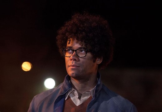 Richard Ayoade joins Dinosaur Jr on stage in London