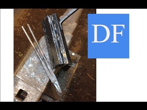Blacksmithing for Beginners - Small Blacksmith Tongs
