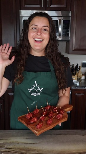Mini Duck Bacon Dogs are sure to be a crowd pleaser at your next tailgate! This super easy recipe only requires 4 ingredients. Don't miss out on this tasty #CookingWithLiv recipe. 🤩 . . . #tailgate #tailgating #recipe #recipes #football #easy #simple #duck | Maple Leaf Farms