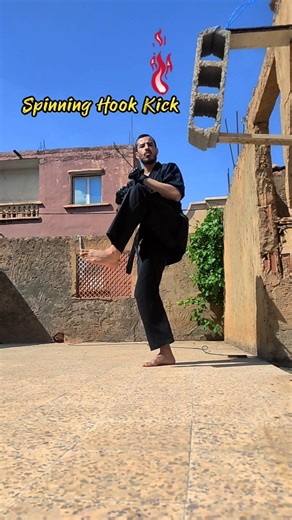 ‼️ The Heel Kick Power🔥 challenge🤫#martialarts #taekwondo #karate #kick #spinningkick #breaking