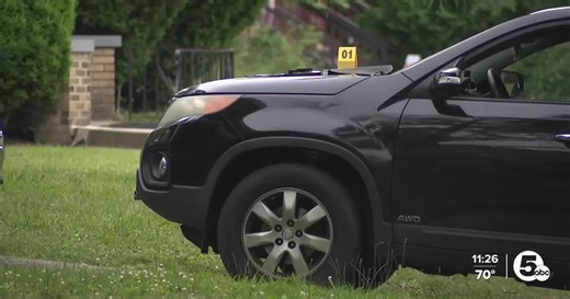 1 dead, 2 injured after altercation leads to stabbing, shots fired at Cleveland Heights home