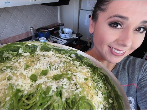 Spaguetti verde de salsa poblana cremosa/Espaguetti/Marisolpink