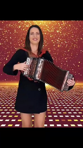 Traditional Italian Folk Music Performance with Organetto and Accordion