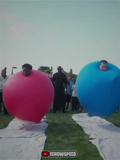 Speed wins a balloon race with a fan 🤣