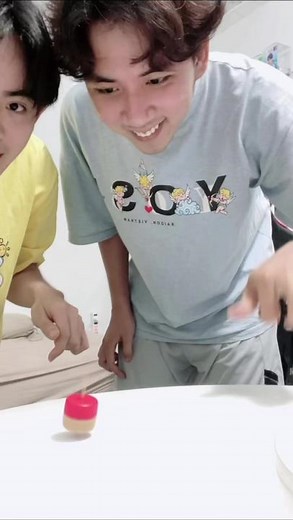 Cách Làm Con Quay Bằng Nắp Chai Siêu Dễ