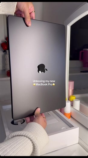 Unboxing a New MacBook Pro: First Impressions
