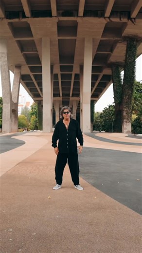 Crypto Fight Week on Instagram: "𝙔𝙊𝙐𝙍 𝙈𝘼𝙄𝙉 𝙀𝙑𝙀𝙉𝙏 𝙁𝙄𝙉𝘼𝙇𝙇𝙔 𝙁𝘼𝘾𝙀-𝙊𝙁𝙁 😤 Crypto Bitlord vs Kain Don’t miss your chance to witness two of Cryptos MVP’s go head-to-head on October 1st 🔥 Get your tickets 𝗡𝗢𝗪‼️ #CFN | SINGAPORE | 𝗟𝗜𝗩𝗘 ON 𝐗 & 𝗬𝗢𝗨𝗧𝗨𝗕𝗘 | 🔗In bio . . . #singapore #crypto #fightnight #boxing #explorepage#blockchain #sports #viral . . . (𝘛𝘩𝘪𝘴 𝘦𝘷𝘦𝘯𝘵 𝘥𝘰𝘦𝘴 𝘯𝘰𝘵 𝘦𝘯𝘥𝘰𝘳𝘴𝘦 𝘰𝘳 𝘱𝘳𝘰𝘮𝘰𝘵𝘦 𝘵𝘩𝘦 𝘱𝘶𝘳𝘤𝘩𝘢𝘴𝘦, 𝘴𝘢𝘭𝘦, 𝘰𝘳 𝘪