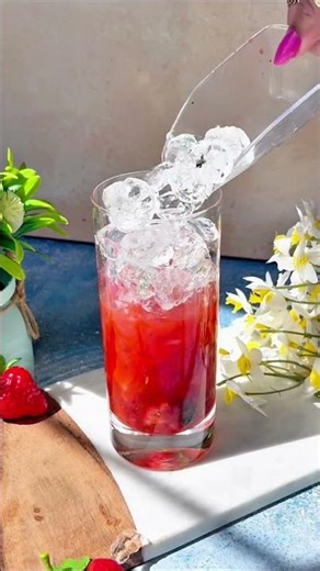 Strawberry Mocktail 🍓