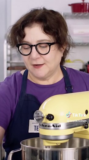 Stand Mixer Tips: How to Make the Most of Your Kitchenaid Mixer