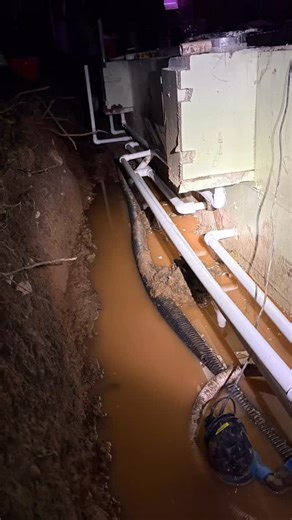 💦 First fix pipework all installed for this residential new build and successfully pressure tested👊🏻 ⚒️New pool build pipework all installed and pressure tested. This pool is going to look stunning once completed. Push fit small LEDS are going in this one hence the pipes running just under the pool shell for cable runs. Site liner to go in soon! Going to be a belter! 👊🏻 📲Tel: 07494769707 💻Email: info@poolgenix.co.uk 🖥️Web: www.poolgenix.co.uk #PoolgenixLtd #residentialservices #summerrea