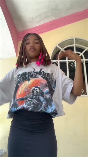 Vidéos de Coussi✌️☺️ (@mrscoussi) avec son original - vibe_louboutin509